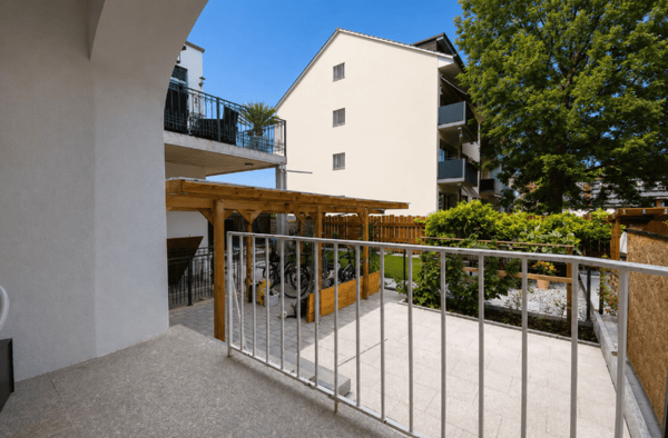 Renoviertes 4.5-Zimmer-Haus mit Sitzplatz und Keller - Ideal für Singles, Paare oder kleine Familien 3