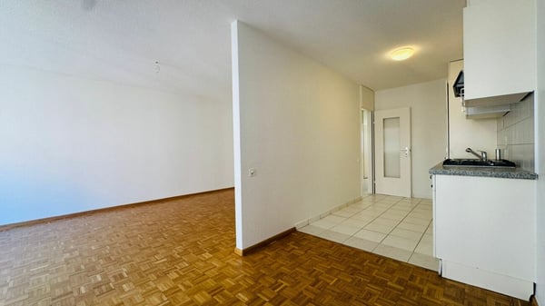 Charmante 3.5-Zimmer-Wohnung im lebendigen Matthäus-Quartier 8