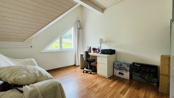 Wunderschönes 5.5-Zimmer Doppelhaus mit Garten, Sitzplatz, Balkon und 2 Parkplätzen 20