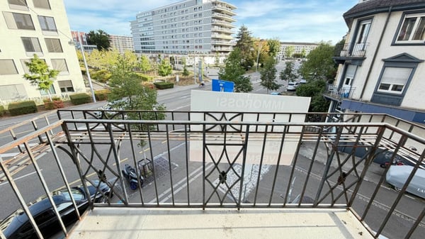 Einfache 2.5-Zimmer-Wohnung mit Balkon und Kellerabteil 3