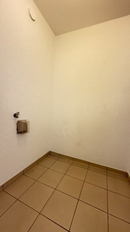 2.5-Zimmer-Eigentumswohnung mit Balkon und Lift in Basel 10