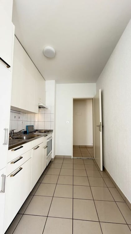 2.5-Zimmer-Eigentumswohnung mit Balkon und Lift in Basel 5