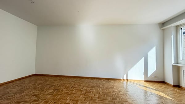 2.5-Zimmer-Eigentumswohnung mit Balkon und Lift in Basel 8