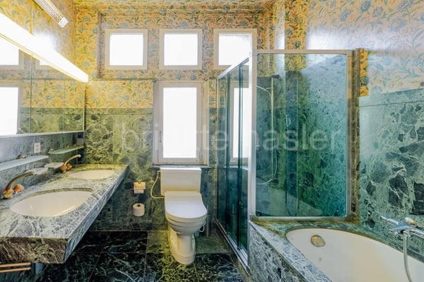 Repräsentative Stadtvilla an begehrter Lage im Paulusquartier 12