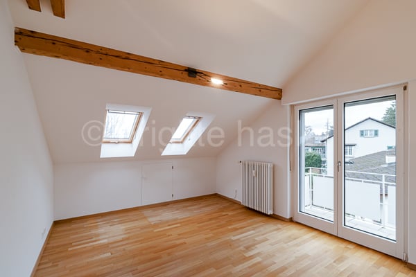Schöne 7.5-Zi-Eigentumswohnung im Dachgeschoss an beliebter Riehener Lage 7