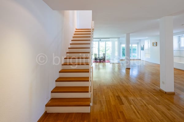 4.5-Zimmer-Maisonette-Wohnung in historischem Gebäude (saniert)  im Ortskern von Riehen 2