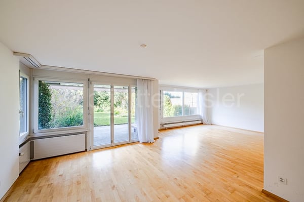 Gepflegtes Doppel-EFH in ruhigem, familienfreundlichem Quartier 1