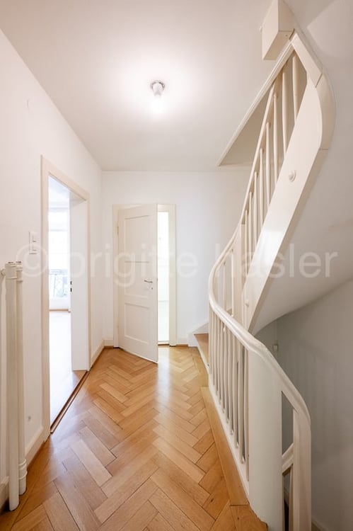 8-Zimmer-Stadthaus an beliebter Wohnlage im Bachletten-Quartier 7