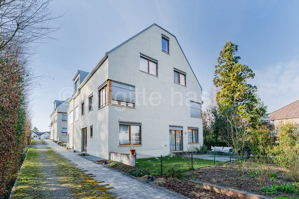 5-Zimmer-Eigentumswohnung mit eigenem Gartenanteil  an ruhiger und begrünter Lage 7