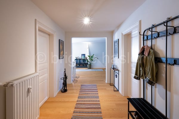 Stilvolle, sanierte 4.5-Zimmer-Eigentumswohnung (2.OG) an beliebter Lage unweit des Schützenmattpark 4