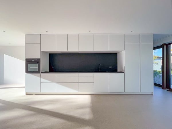 Hochmoderne Wohnung mit Hauscharakter und eigenem Gartenanteil in Bottmingen 8