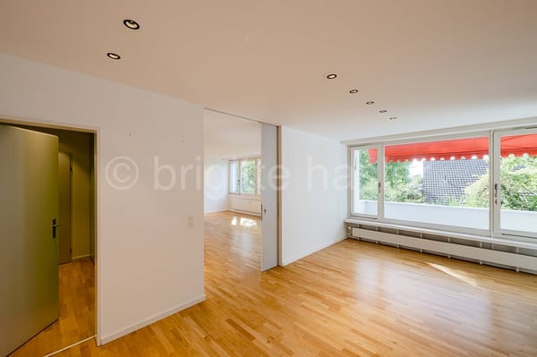 Seltene 3.5-Zimmer-Wohnung nähe Wenkenpark 2