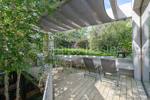 Architektonisch eindrucksvolles Atriumhaus an begehrter Riehener Wohnlage 4