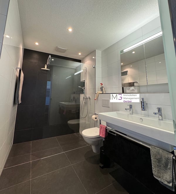 Schöne Attikawohnung mit viel Aussicht 13