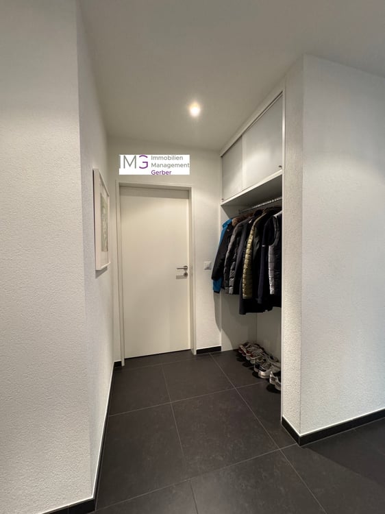 Schöne Attikawohnung mit viel Aussicht 15