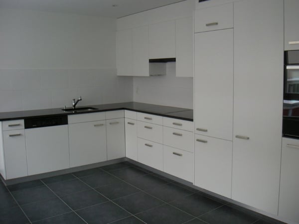 Moderne, neuwertige 3.5 Zimmer Etagenwohnung mit separater Waschküche 6
