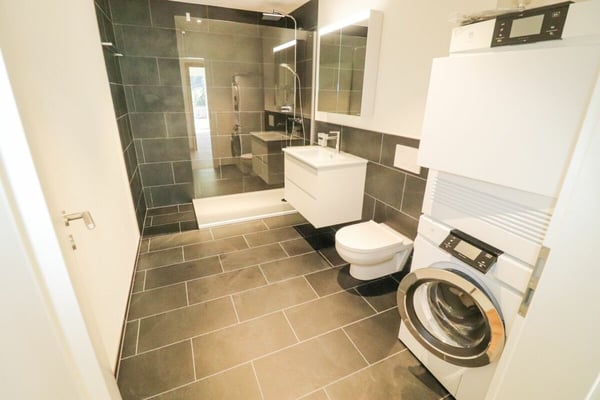 Grosse, moderne 1.5-Zi-Neubauwohnung im Naturpark Thal 8