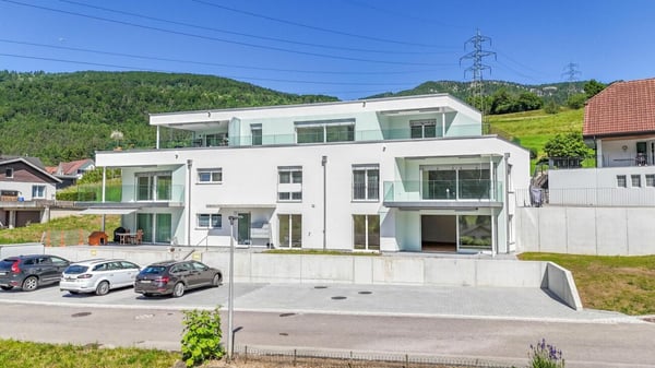 Grosse, moderne 1.5-Zi-Neubauwohnung im Naturpark Thal 2