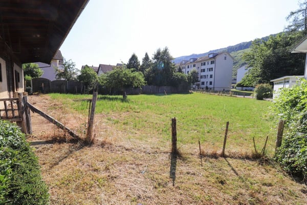 1'824 m2 Bauland mit zwei grossen, bestehenden Gebäuden 14