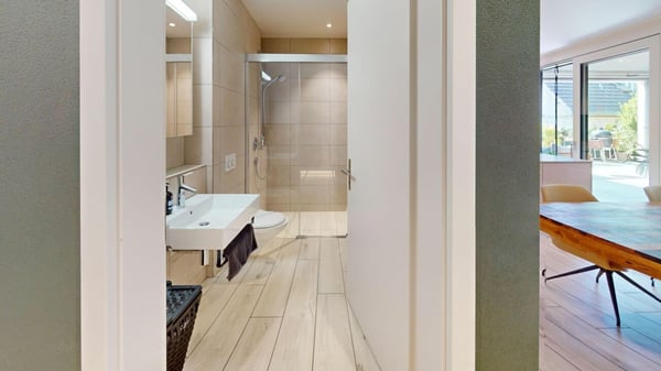 MODERNE MINERGIE 1.5-ZIMMER-GARTENWOHNUNG MIT LOGGIA 5