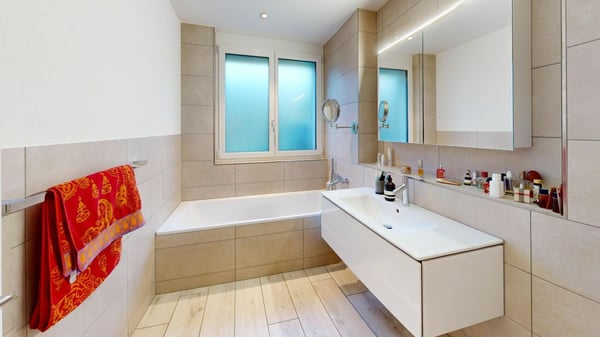 MODERNE MINERGIE 1.5-ZIMMER-GARTENWOHNUNG MIT LOGGIA 4