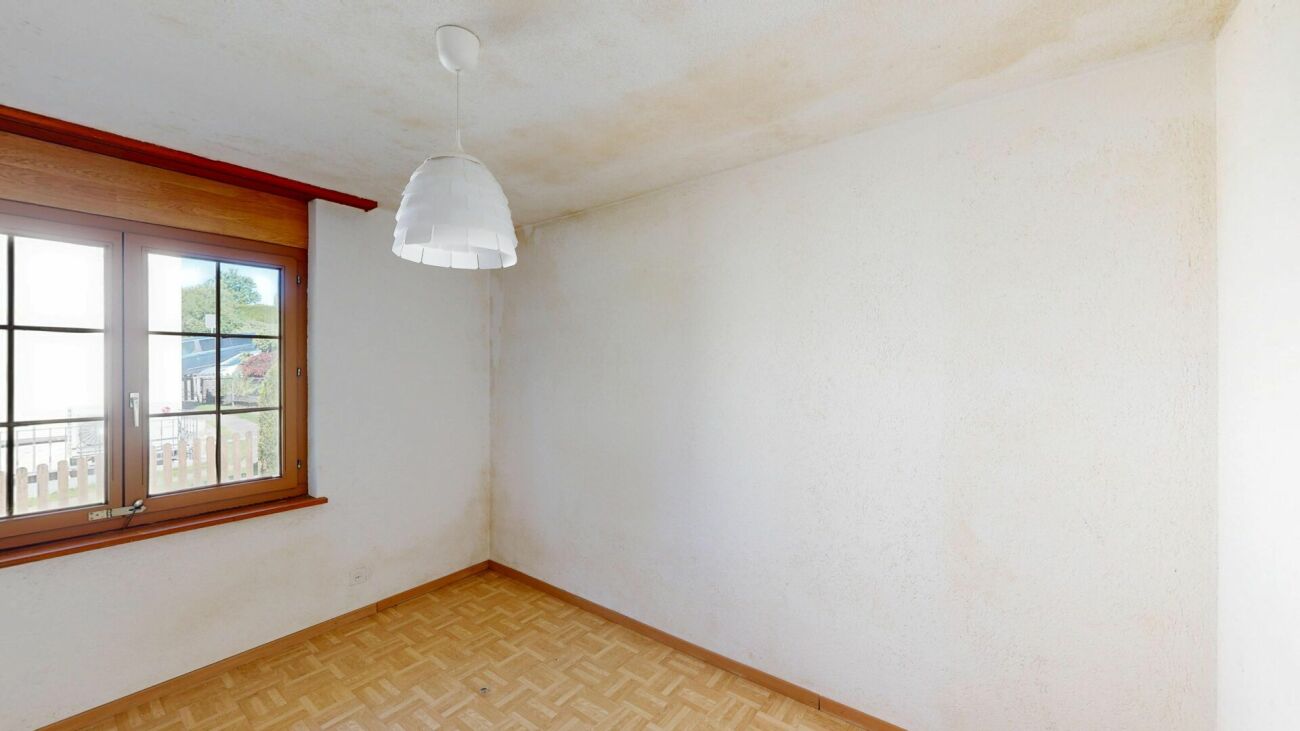 Freistehendes 5.5-Zimmer-Einfamilienhaus mit grossem Garten und vielfältigen Möglichkeiten