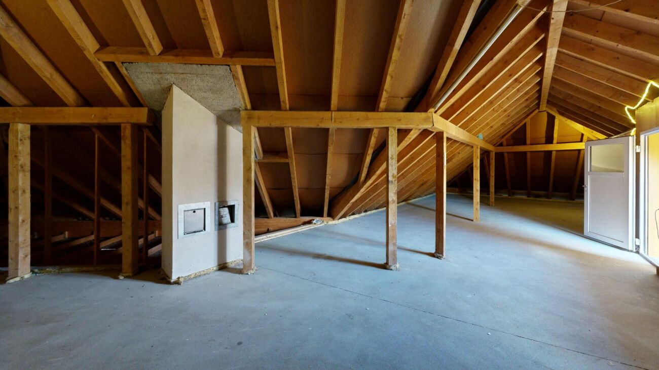 Freistehendes 5.5-Zimmer-Einfamilienhaus mit grossem Garten und vielfältigen Möglichkeiten