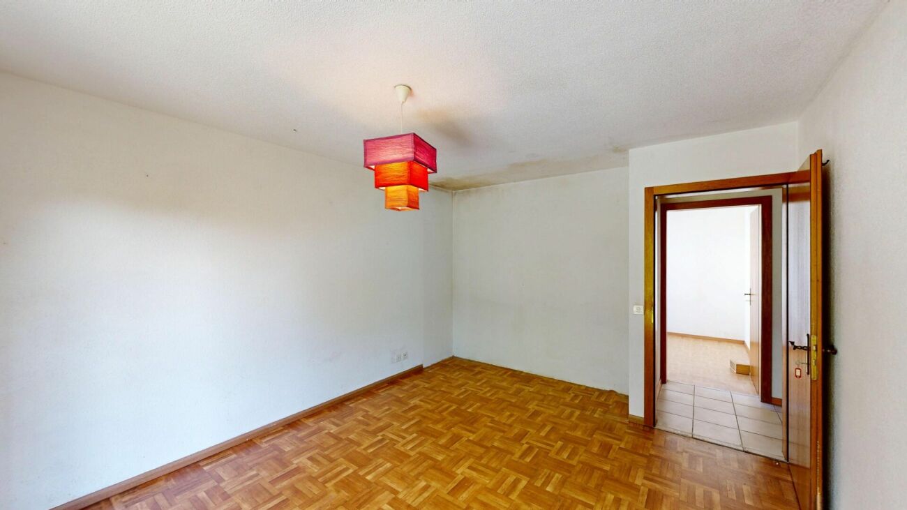 Freistehendes 5.5-Zimmer-Einfamilienhaus mit grossem Garten und vielfältigen Möglichkeiten