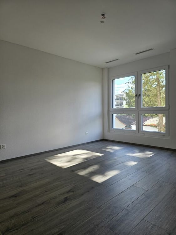 Helle, moderne Wohnung mit besten Verkehrsanbindungen 10