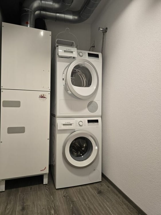 Helle, moderne Wohnung mit besten Verkehrsanbindungen 16