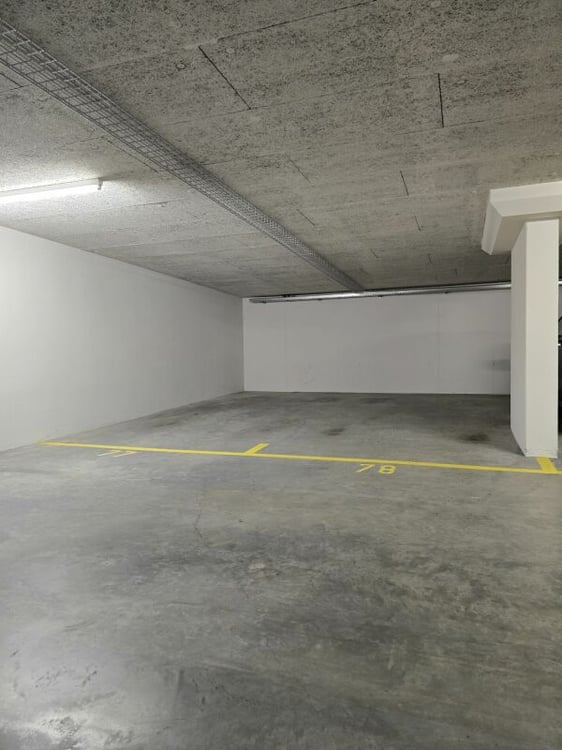 Helle, moderne Wohnung mit besten Verkehrsanbindungen 17