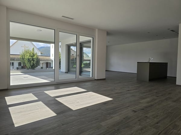 Helle, moderne Wohnung mit besten Verkehrsanbindungen 6