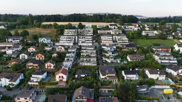 Wohnen an gehobener Lage, mit Weitsicht und grosser Terrasse 26