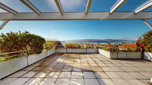 Wohnen an gehobener Lage, mit Weitsicht und grosser Terrasse 6
