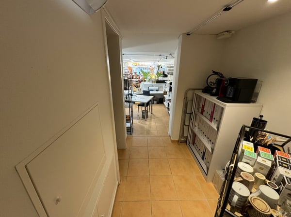 Schöne und grosszügige Ladenräumlichkeit in der Thuner Altstadt 5