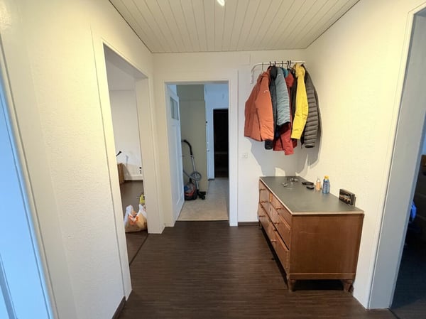 Helle 1-Zimmer-Dachgeschosswohnung im Herzen von Thun 7