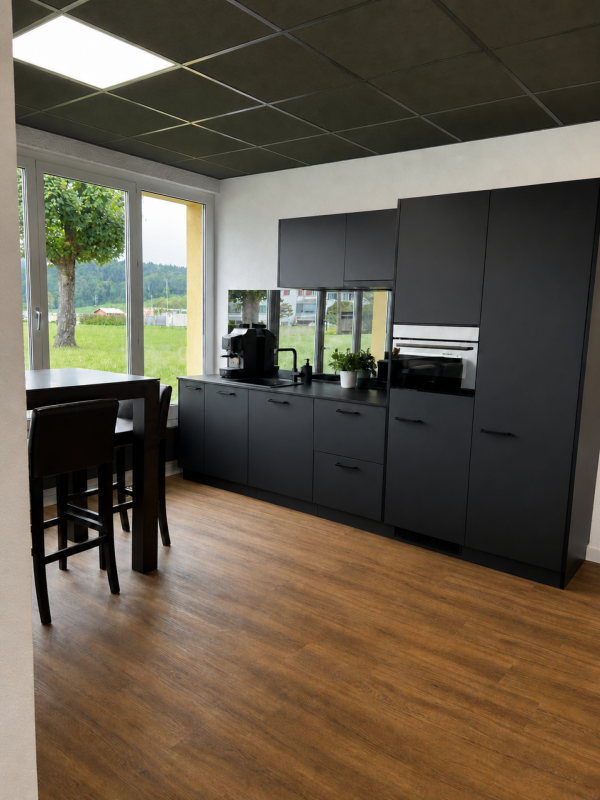 Moderne Gewerberäumlichkeiten an idealer Lage zu vermieten