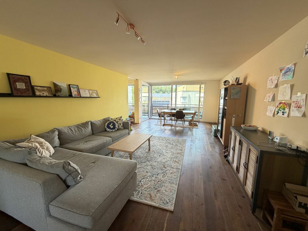 Modern 4.5-room apartment in central location in Thun