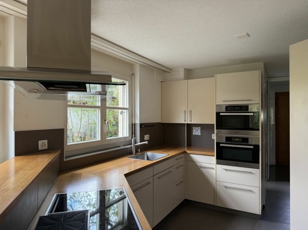 Top 8-Zimmer-Doppeleinfamilienhaus inkl. Dachwohnung 5