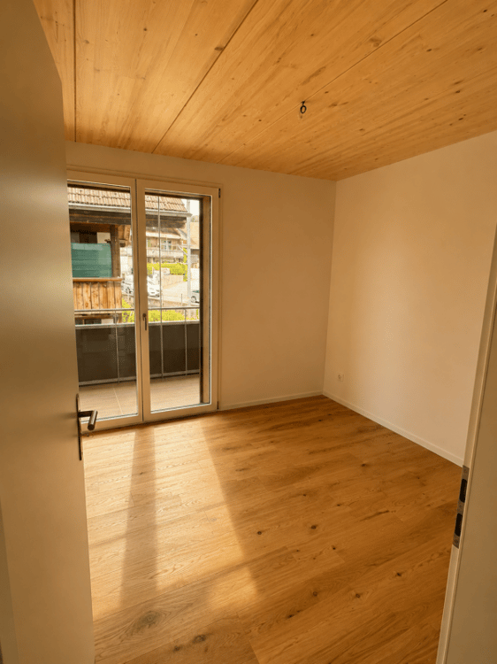 3.5-Zimmerwohnung im Erdgeschoss an zentraler Lage zu vermieten 10