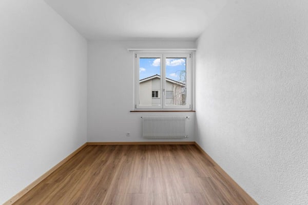 4-Zimmer-Wohnung an ruhiger Lage mit Balkon 6