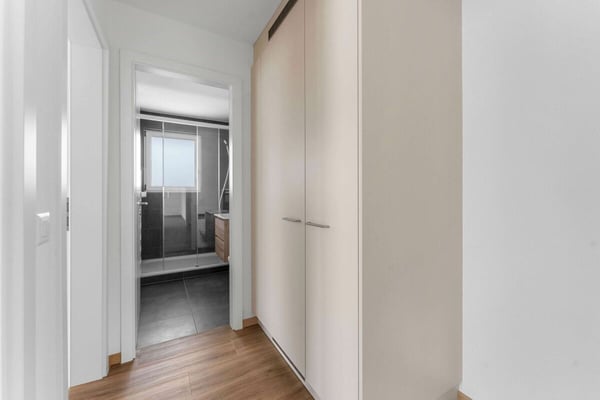 4-Zimmer-Wohnung an ruhiger Lage mit Balkon 4