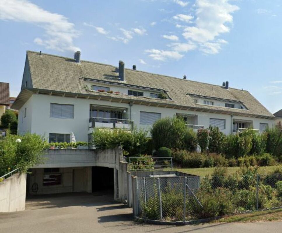 Bild Lichtdurchflutete Dachwohnung mit schönem Blick