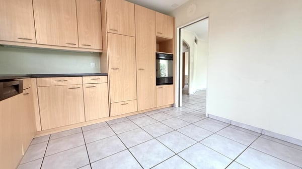 Gepflegtes, freistehendes Einfamilienhaus in ruhigem Quartier 14