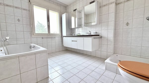 Gepflegtes, freistehendes Einfamilienhaus in ruhigem Quartier 20