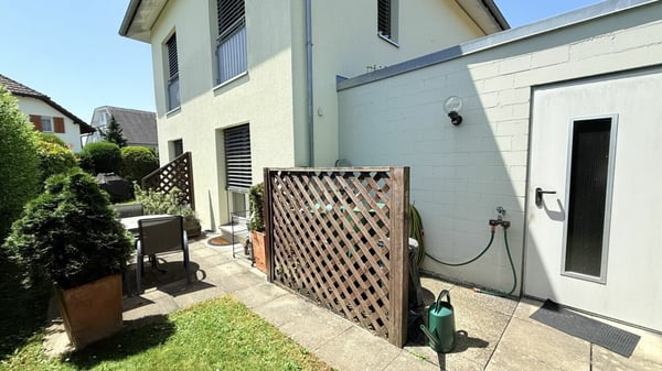 Gepflegtes, freistehendes Einfamilienhaus in ruhigem Quartier 6