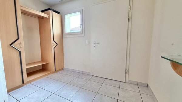 Gepflegtes, freistehendes Einfamilienhaus in ruhigem Quartier 7