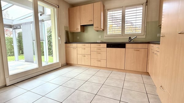 Gepflegtes, freistehendes Einfamilienhaus in ruhigem Quartier 15