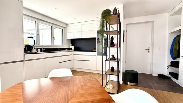 Move in & feel at home - hochwertige Attikawohnung für Expats & Professionals 4