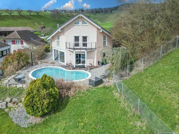 Luxuriöses Anwesen mit vielen Extras und traumhafter Aussicht 13